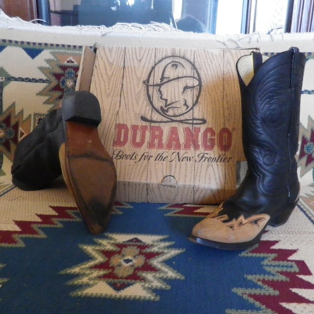 LIKE NEW - Men's Durango black & tan western boot 8.5D